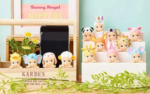 Sonny Angel: Hippers Sleek Geek Collectibles