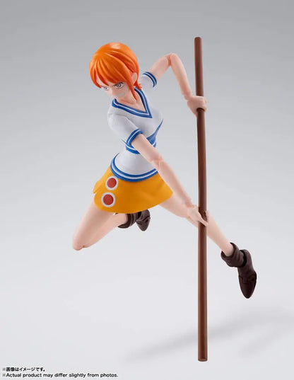 One Piece S.H. Figuarts Nami Romance Dawn Sleek Geek