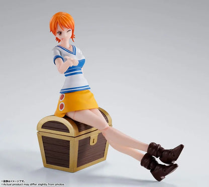 One Piece S.H. Figuarts Nami Romance Dawn Sleek Geek