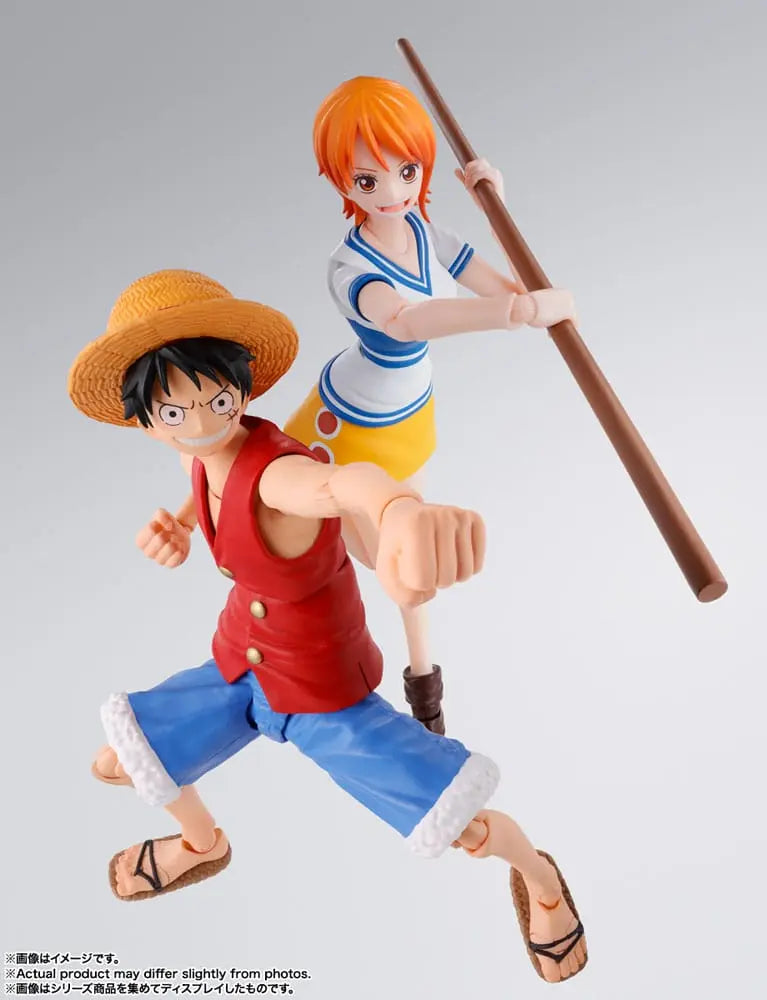One Piece S.H. Figuarts Nami Romance Dawn Sleek Geek